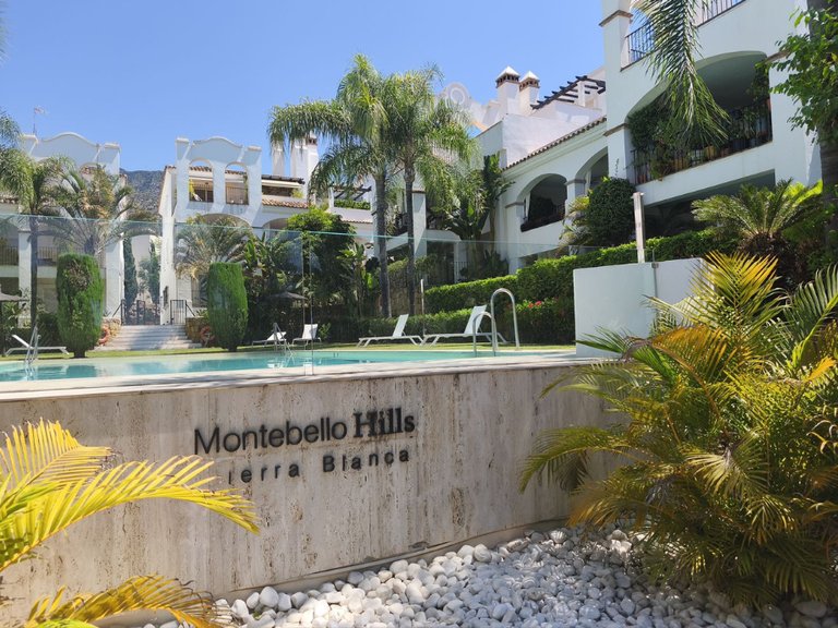 Apartment for Sale in Marbella, Malaga, Marbella Golden Mile 20