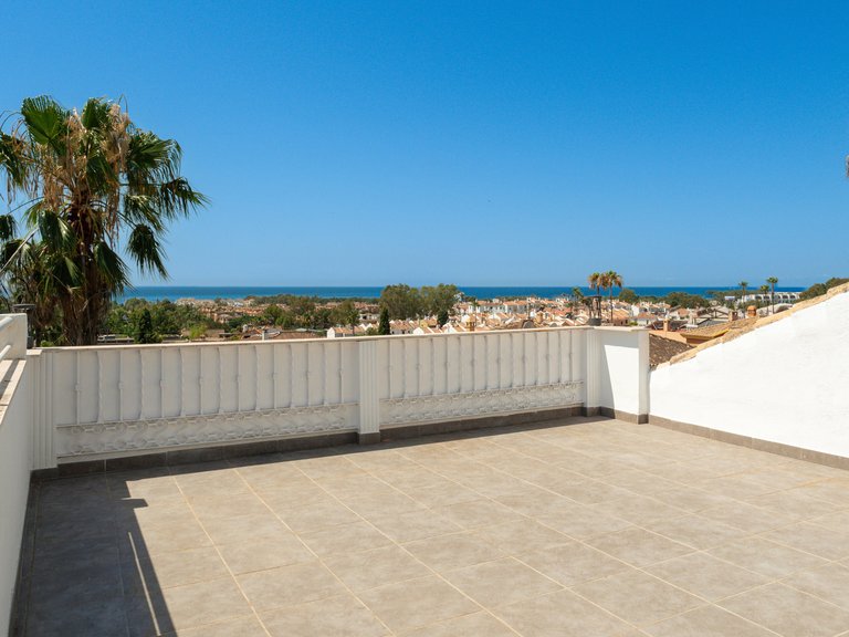 Apartment for Sale in Estepona, Malaga 1