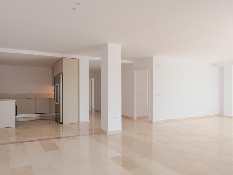 Apartment for Sale in Estepona, Malaga 10