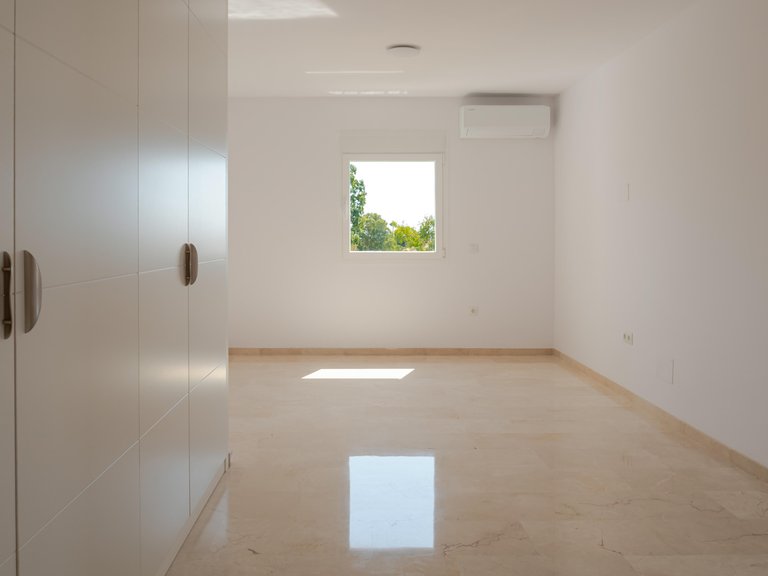 Apartment for Sale in Estepona, Malaga 12
