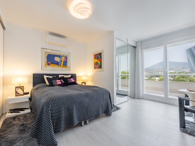 Middle Floor Apartment For Sale In Guadalmina Alta 12