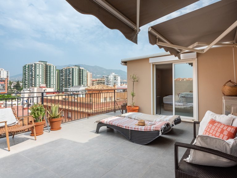 Penthouse for sale in Fuengirola, Malaga 1