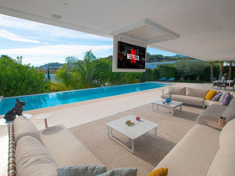Villa for Sale in Marbella, Malaga 4