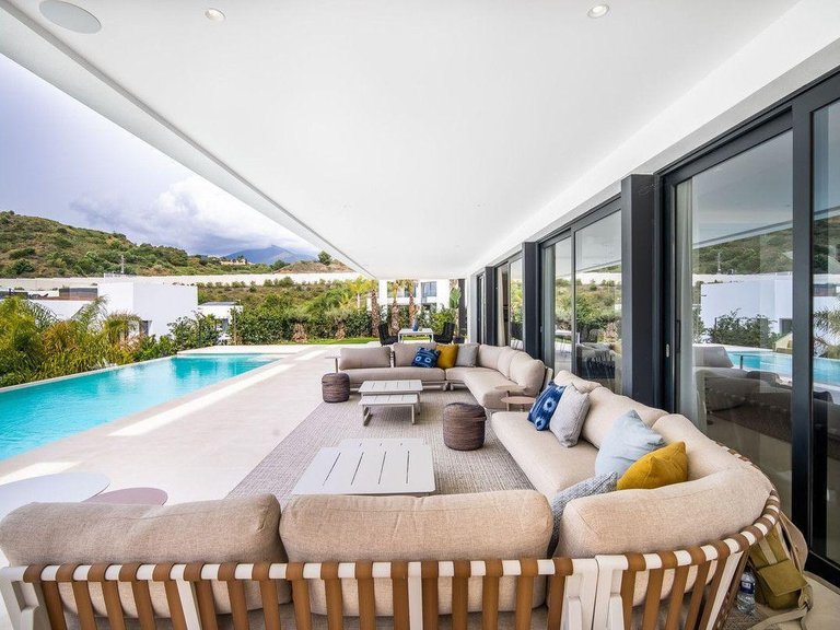 Villa for Sale in Marbella, Malaga 19