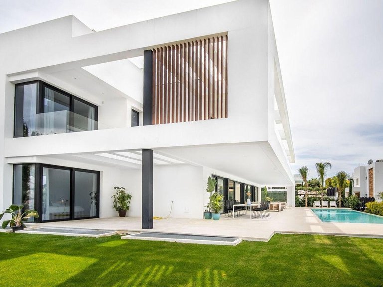 Villa for Sale in Marbella, Malaga 2