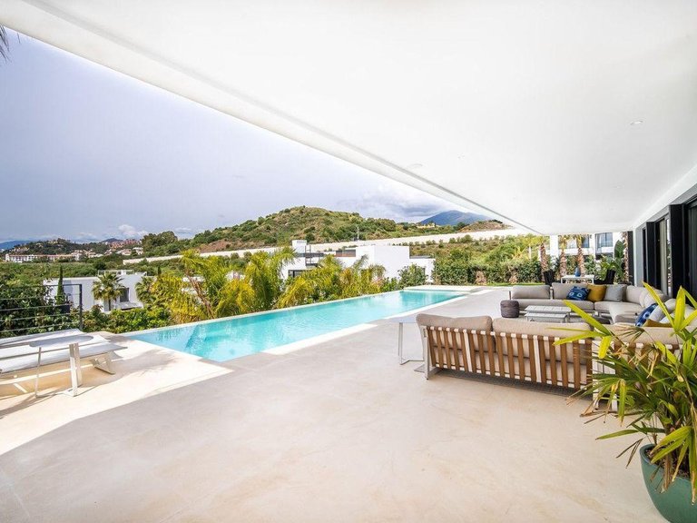 Villa for Sale in Marbella, Malaga 21