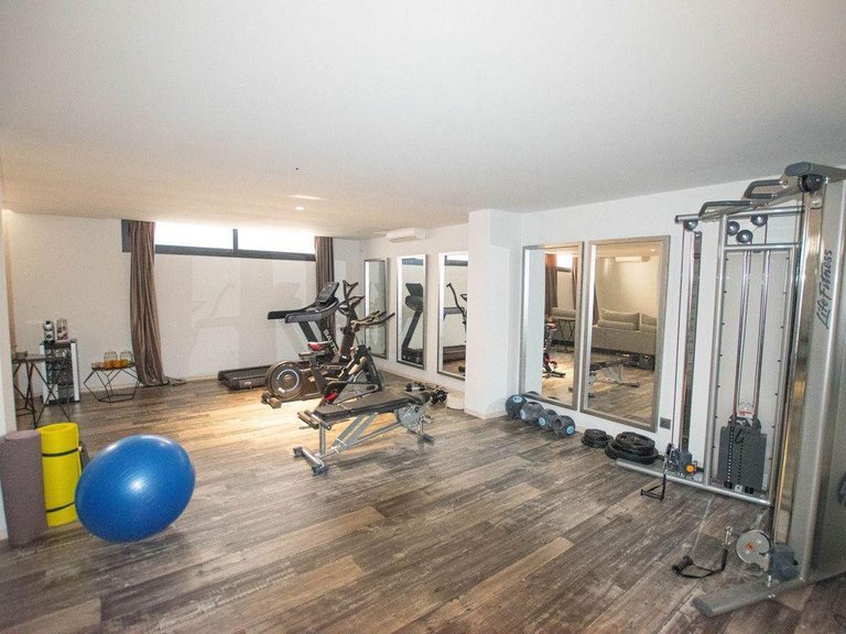 Villa for Sale in Marbella, Malaga 7