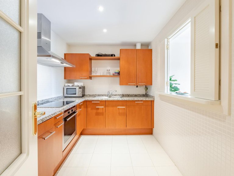 Apartment for Sale in Marbella, Malaga 5