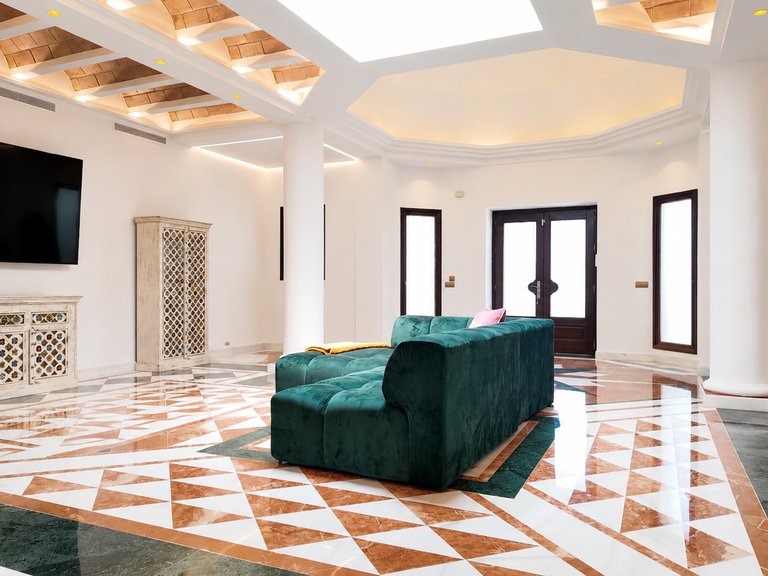 Apartment for Sale in Marbella, Malaga 2