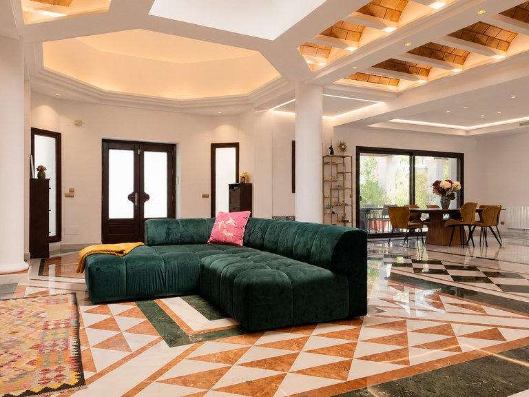 Apartment for Sale in Marbella, Malaga 1