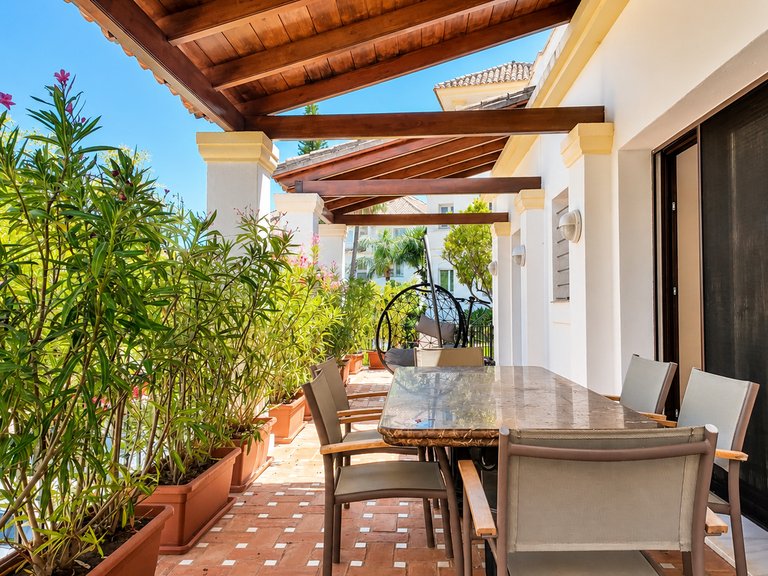 Apartment for Sale in Marbella, Malaga 35