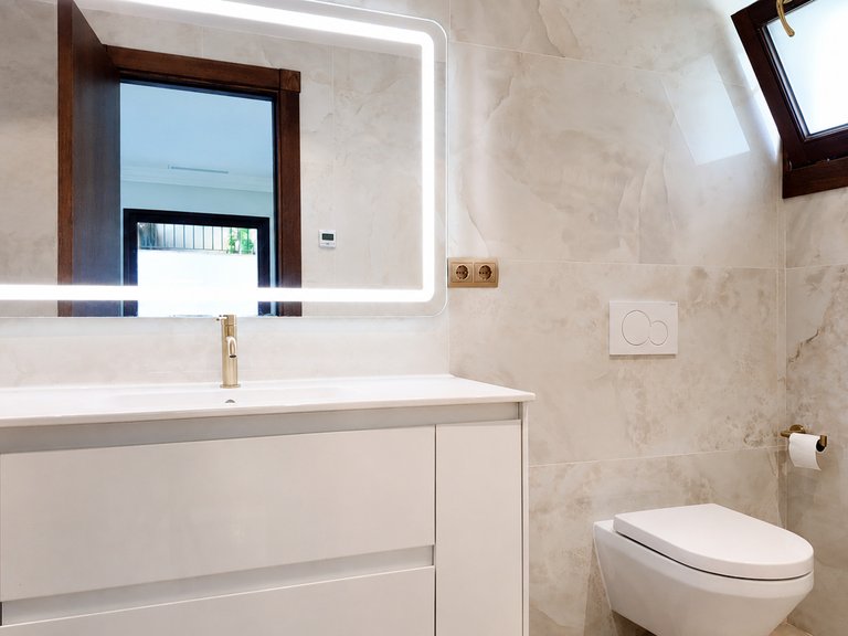Apartment for Sale in Marbella, Malaga 21