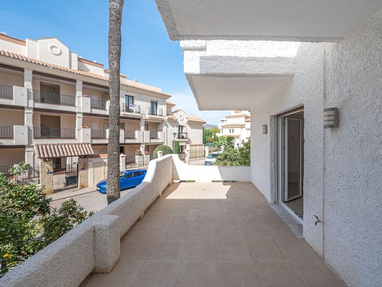 Außergewöhnliches Reihenhaus mit flexiblem Wohnen in der Nähe von Puerto Banús 14