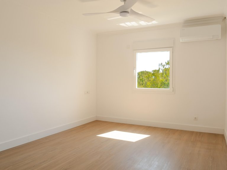 Apartment for Sale in Estepona, Malaga 11