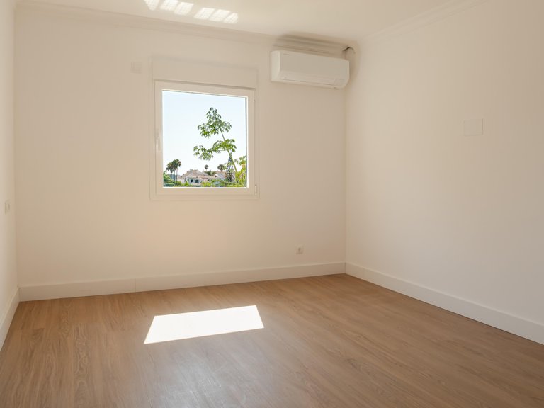Apartment for Sale in Estepona, Malaga 12