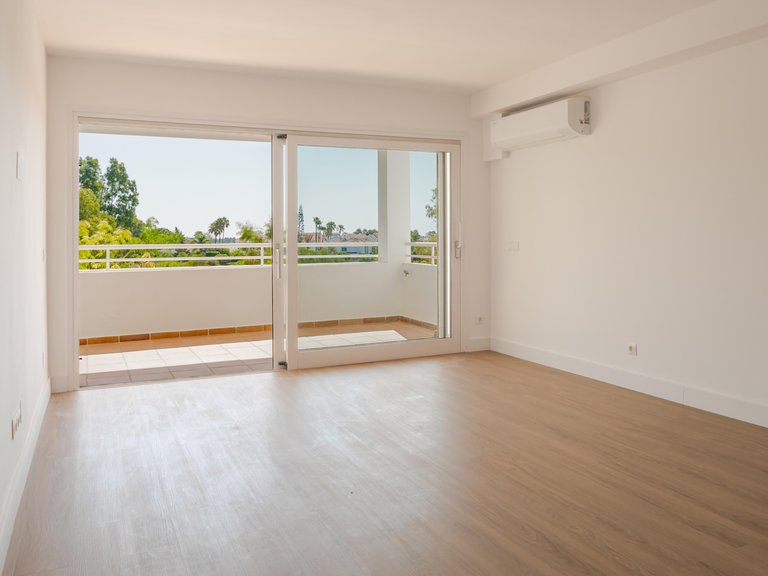 Apartment for Sale in Estepona, Malaga 5