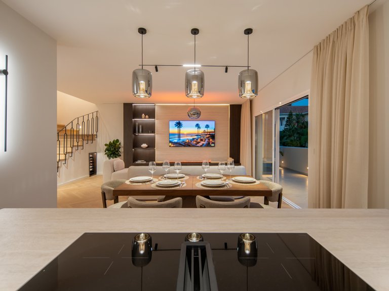 Penthouse for Sale in Marbella, Malaga, Nueva Andalucia 36