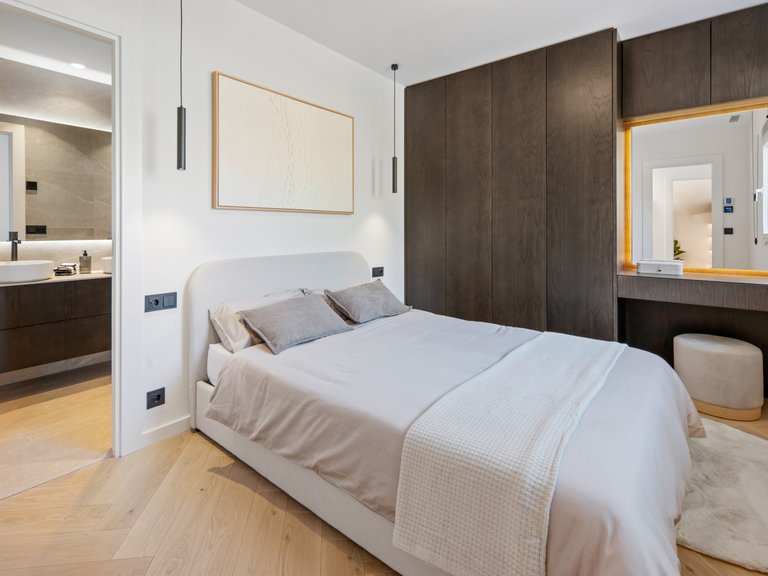 Penthouse for Sale in Marbella, Malaga, Nueva Andalucia 22