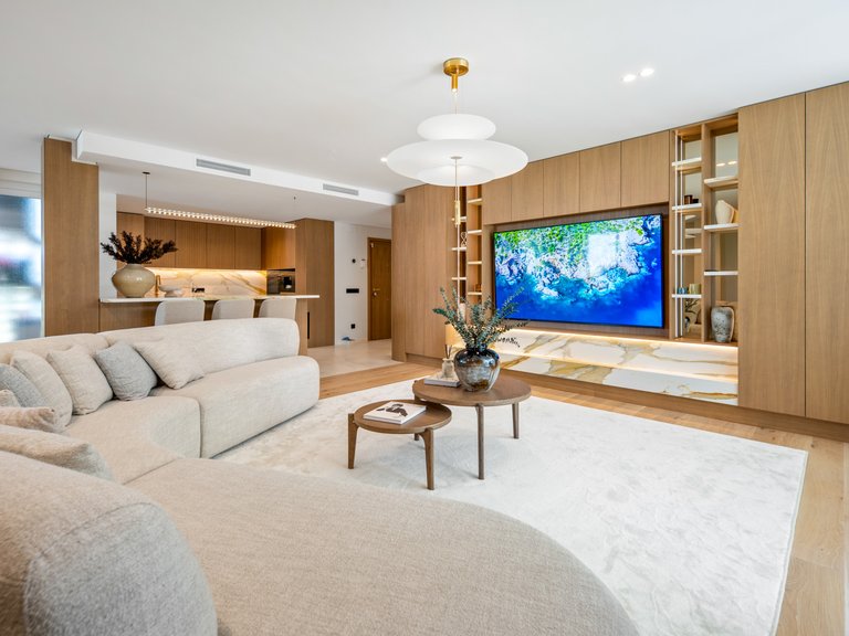 Penthouse for Sale in Marbella, Malaga, Marbella Este 7
