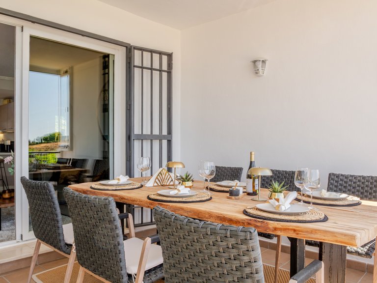 Apartment for Sale in Benahavis, Malaga 14