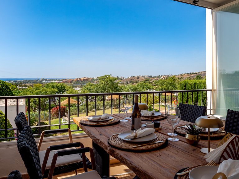 Apartment for Sale in Benahavis, Malaga 1