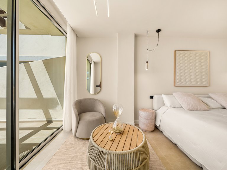 Villa for Sale in Benahavis, Malaga, La Quinta 17