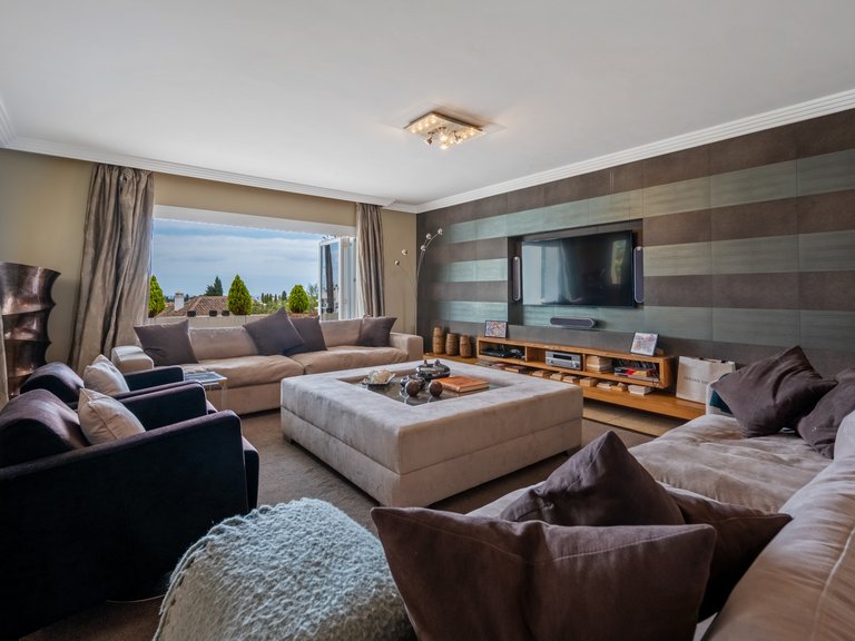 Apartment for Sale in Marbella, Malaga, Marbella Golden Mile 5