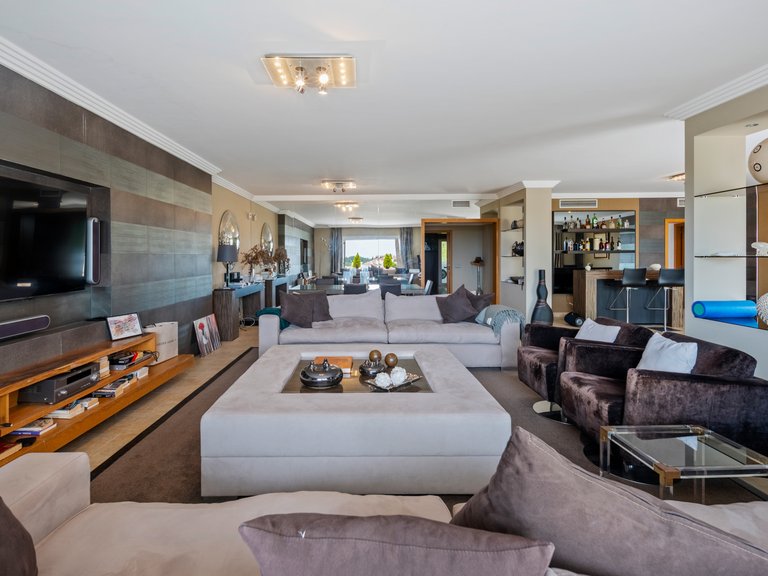 Apartment for Sale in Marbella, Malaga, Marbella Golden Mile 6