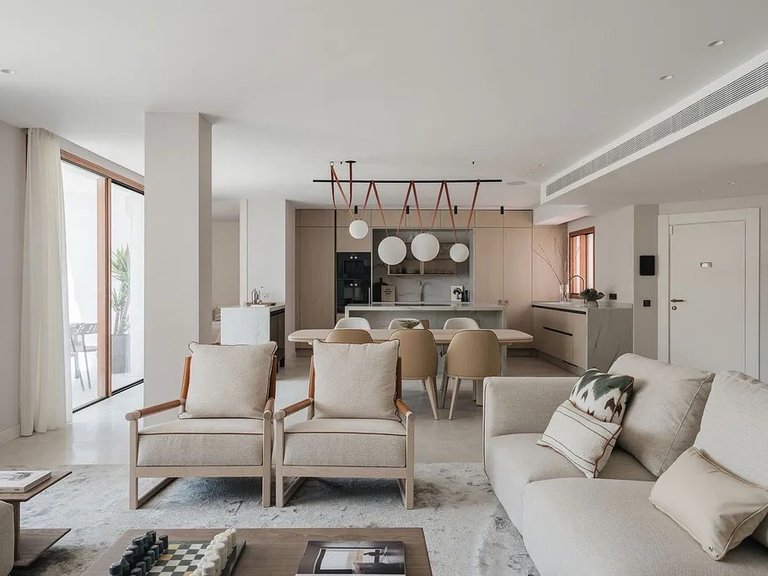 Apartment for Sale in Marbella, Malaga, Nueva Andalucia 4