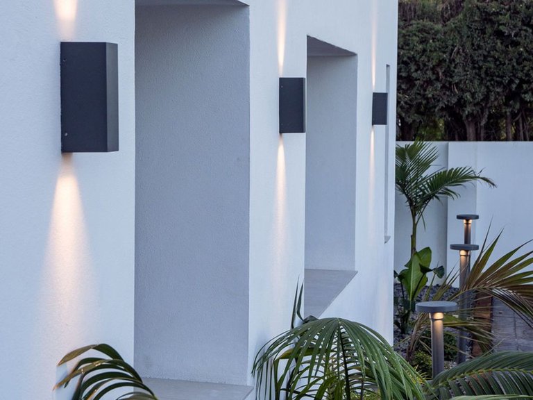 Villa for Sale in Marbella, Malaga, Nueva Andalucia 5