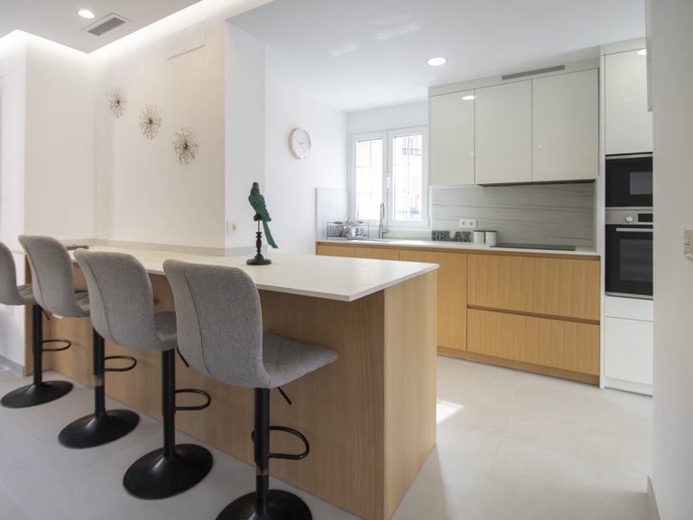 Apartment for Sale in Marbella, Malaga, Nueva Andalucia 7