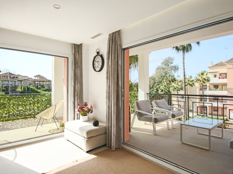 Apartment for Sale in Marbella, Malaga, Nueva Andalucia 1