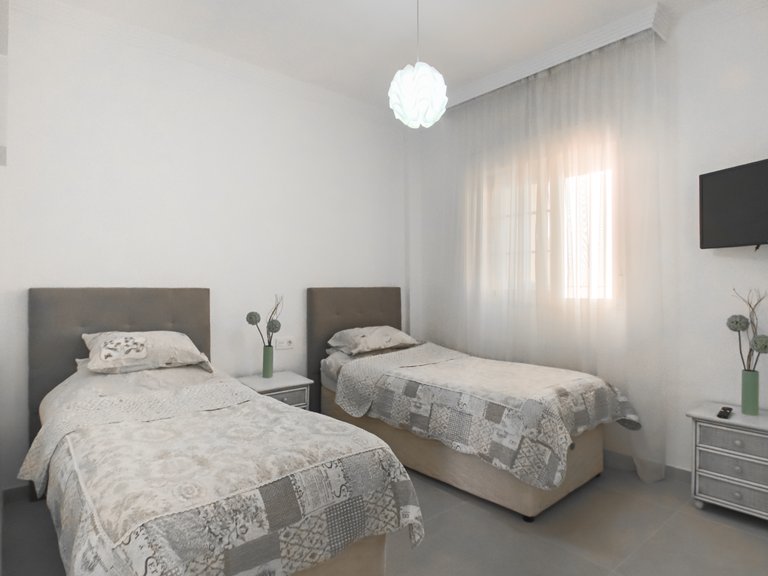 Apartment for Sale in Marbella, Malaga, Nueva Andalucia 4
