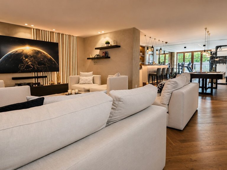 Villa for Sale in Benahavis, Malaga 18