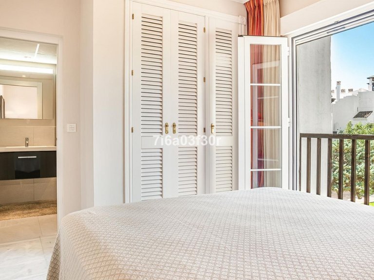Apartment for Sale in San Pedro De Alcantara, Malaga 7