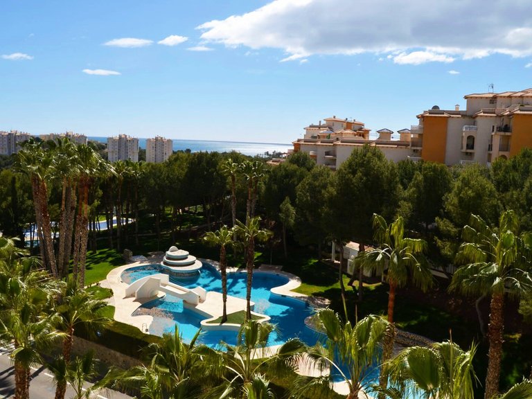 Apartment for sale in Orihuela Costa, Alicante 1