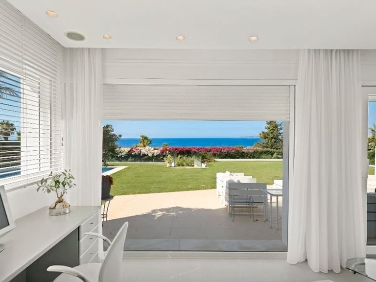 Villa for Sale in Marbella, Malaga, Marbella Golden Mile 12