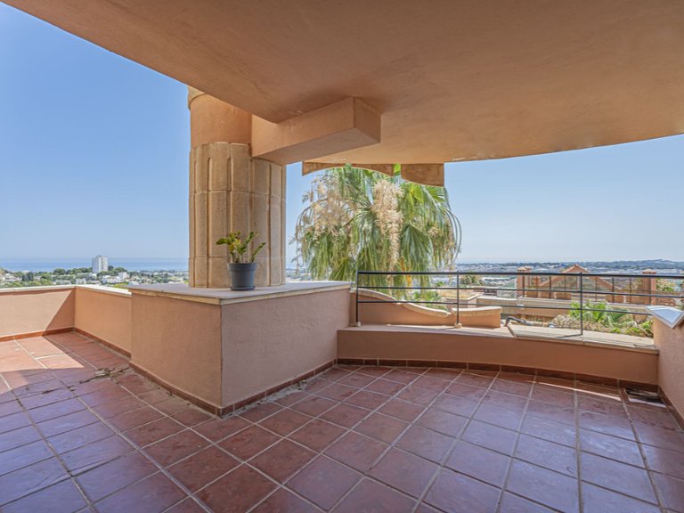Apartment for Sale in Marbella, Malaga 2