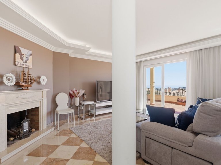 Penthouse for Sale in Marbella, Malaga 3