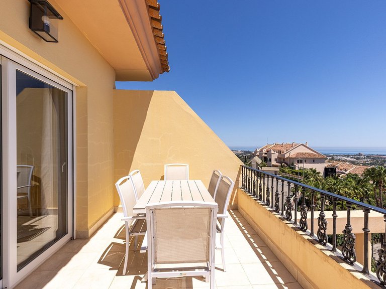 Penthouse for Sale in Marbella, Malaga 18