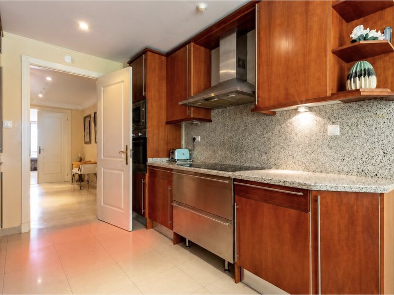 Apartment for Sale in Marbella, Malaga 3