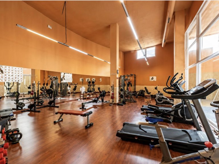 Apartment for Sale in Marbella, Malaga 10