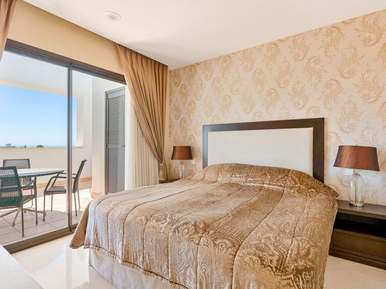Town House for Sale in Benahavis, Malaga 4