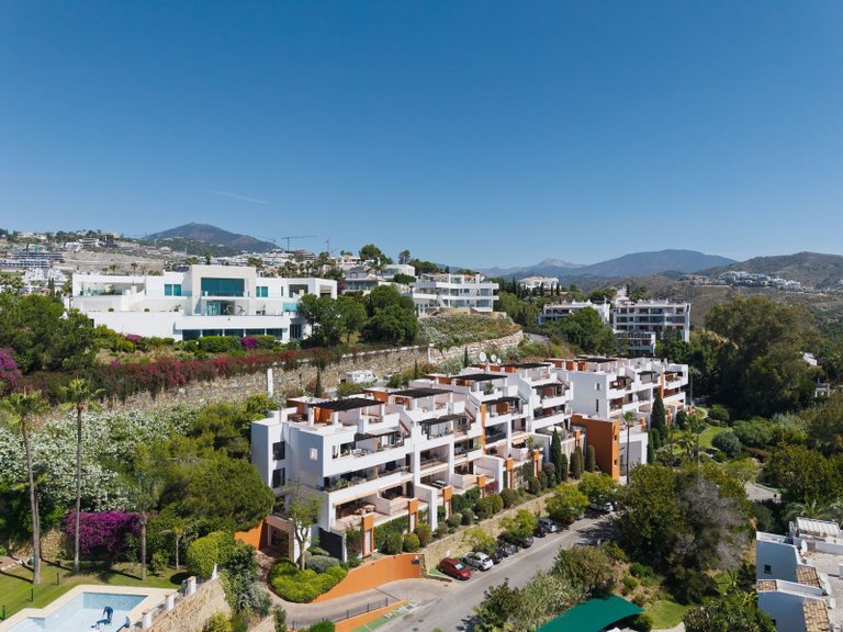 Town House for Sale in Benahavis, Malaga 21