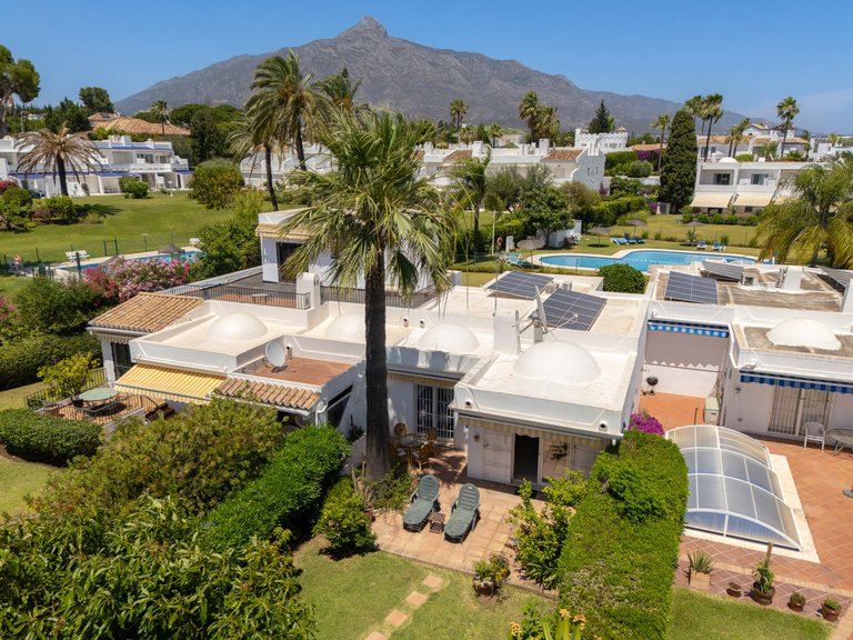 Villa for Sale in Marbella, Malaga 43