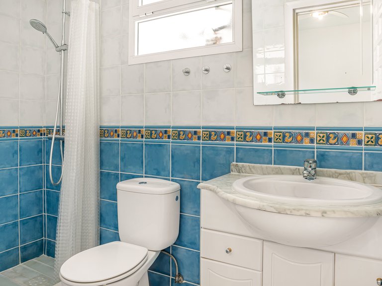 Villa for Sale in Marbella, Malaga 25