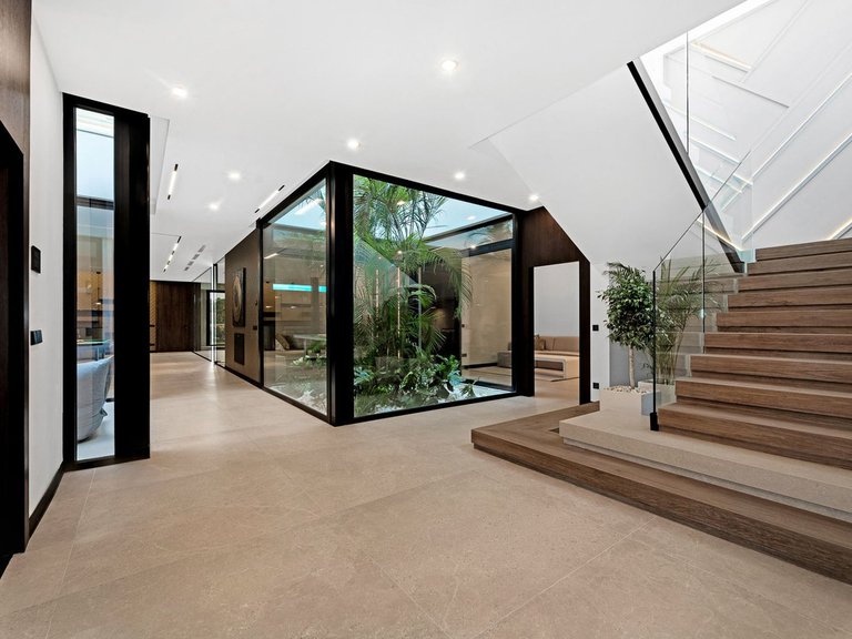 Villa for Sale in Benahavis, Malaga, El Madroñal 21