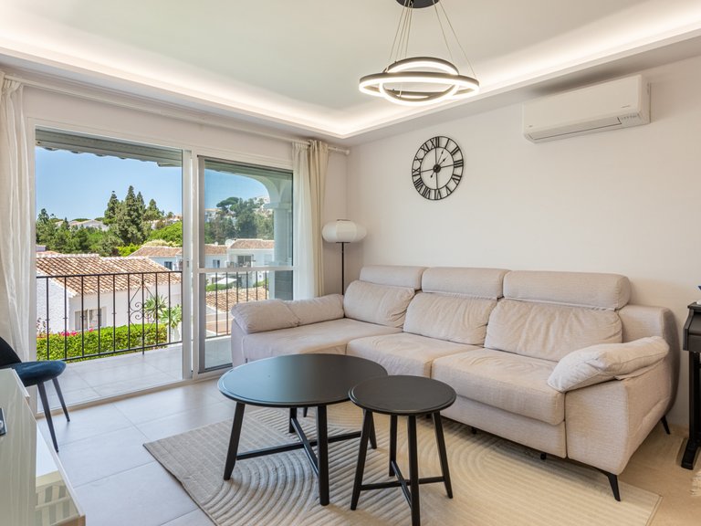 Apartment for sale in Mijas Costa, Malaga 9
