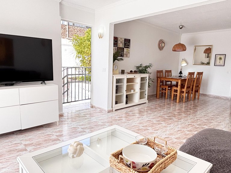Apartment for Sale in San Bartolomé De Tirajana, Las Palmas 2