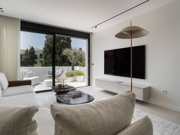Town House for Sale in Marbella, Malaga, Marbella - Puerto Banus 12